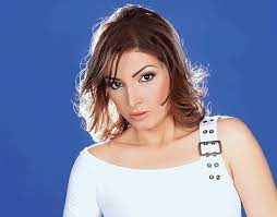 تعرف علي تصريحات الفنانة روجينا عن هيفاء وهبي egyptian actress moving actresses