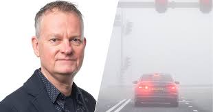Achterlichten uitgeschakeld in de mist: dat is toch gevaarlijk?