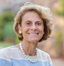 Leila Carr's Instagram, Twitter & Facebook