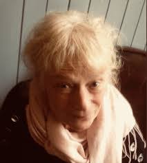 Fiona Clark's Instagram, Twitter & Facebook