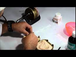 Video 14 Acrilado y procesado de la prótesis total en el laboratorio -  YouTube