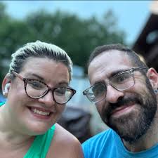 Along with turkey & all else, I'm considering making lasagna early. I never  froze it. What are your thoughts