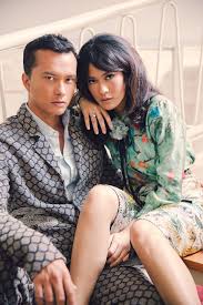He is an actor and producer, known for gie (2005), janji joni (2005) and aruna & her. Gara Gara Pose Mesra Dengan Lawan Main 9 Pasang Artis Ini Banjir Kritikan Netizen Boombastis Com Portal Berita Unik Viral Aneh Terbaru Indonesia
