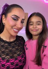 Full Face Huda Beauty Makeup Tutorial with Mini Artist