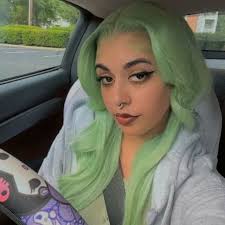 Tôi lẽ ra đã vứt bỏ cô ấy bị gãy 4ss ngay lúc đó và ở đó, để cô ấy tìm thấy  đường về nhà một mình.