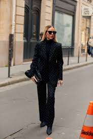 Paris Street Style Fall 2020 4 Ter The Impression In 2020 Autumn Street Style Street Style Cool Street Fashion