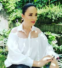 Andreea marin a fost plecată în vacanță în insula capri, alături de iubitul ei, fostul consul din libia. Andreea Marin Despre RelaÅ£ia Dintre Fiica Si Iubitul Ei Dcnews