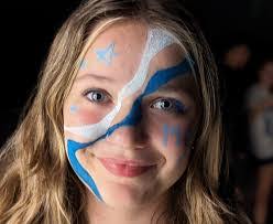 Jessica Walling's Instagram, Twitter & Facebook