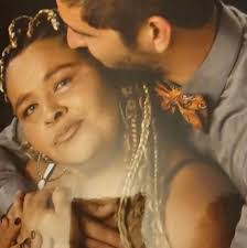 Tamara Grimsley's Instagram, Twitter & Facebook