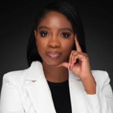 Shanay Smith's Instagram, Twitter & Facebook