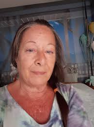 Introduction and Greetings in Happy Hippies Group