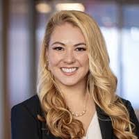 Ali Perry's Instagram, Twitter & Facebook