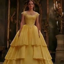 Here's the first look at emma watson in 'beauty and. Belle Beautyandthebeast Beautyandthebeast Beautyandthebeast2017 Labellaelabestia2017 Labellaelabestia Belle Dress Beauty And The Beast Dress Belle Costume