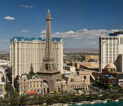 Why Photos Of The Eiffel Tower At Night Are Illegal Paris Hotel Las Vegas Paris Las Vegas Eiffel Tower Las Vegas