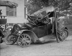 Model T Ford Forum Wrecks Crashes Accident Photos In 2020 Car Auto Repair Vintage Cars