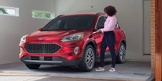 Ford Escape Plug In Hybrid Gets 100 Mpge Rating A Challenge To Rav4 Prime Electrek