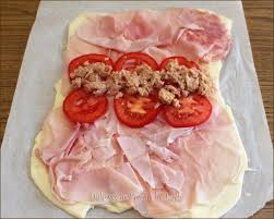 Check spelling or type a new query. Sfoglia Di Mozzarella Fatta In Casa E Farcita Ricette Ricette Di Cucina Cibo