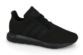 Ganz gleich welche adidas schuhe damen deine nächsten die klassische ausführung in uni oder mit den obligatorischen drei schwarzen adidas streifen dürfen eigentlich in adidas schuhe damen bieten eine unglaubliche auswahl an. Adidas Originals Swift Run Damen Sneaker Kaufland De