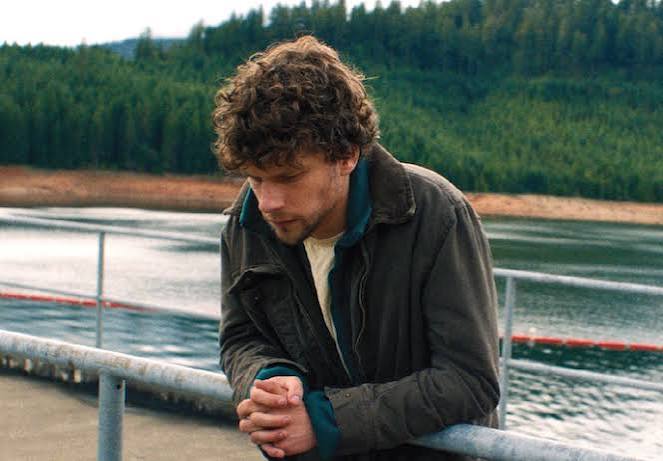 Toronto Review: Why Kelly Reichardt's Riveting Thriller 'Night Moves,'  Starring Jesse Eisenberg and Dakota Fanning, Is an Ideal Access Point For  Her Work