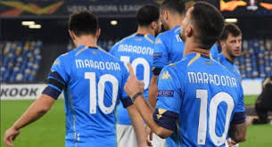 Napoli coach gennaro gattuso said sunday he felt foolish for giving nigerian striker victor osimhen napoli coach gennaro gattuso believes his struggles with an eye disease has had an impact on the. Kala 11 Pemain Napoli Kompak Gunakan Seragam Nomor 10 Maradona