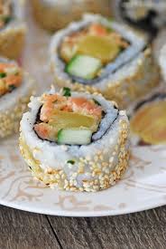 Sushi A La Maison Maki L Hawaien Recette Sushi Recettes De Cuisine Sushi Maison