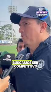 🚨🥹 ¡La cara de preocupación de Joel Armas! Guayaquil City va ganando 3x0  a Imbabura. ⚽️ J. Ayoví 16' ⚽️ Miller Bolaños 23' ⚽️ Anderson Naula  #guayaquilcity #guayaquilcity #equipodelaciudad #serieb