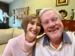 Had a great day off in Florida and got to visit with my sweet aunt Pat and  cousins Debbie and Amanda and Amanda's son, Reed and his girlfriend, Ana.