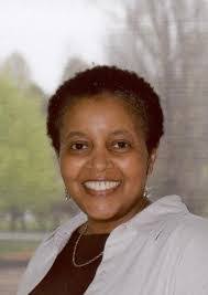 Leslie Spence's Instagram, Twitter & Facebook