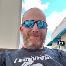 Jay Lowenstein (@notshy80)