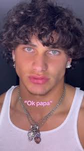 Ryan Swingle's Instagram, Twitter & Facebook