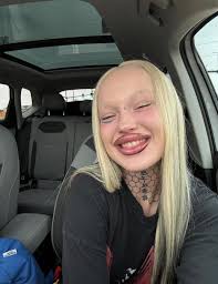 Request to photoshop white Ford Ranger