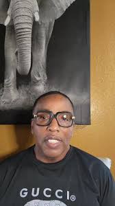 DJ Vegas explains how Mix Master Spade would visit his dad in New York  during the summer before returning to Compton to refine his mixing skills."  SPADE IS COMPTON INTRODUCTION TO MIX