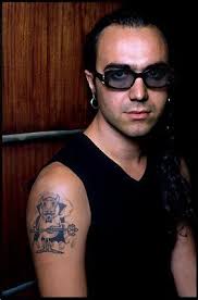 Fernando ribeiro is not only one of the most charismatic frontman on the metal scene, but he more from fernando ribeiro. 15 Fernando Ribeiro Moonspell Ideas Amazed Lyrics Metal Bands Gothic Metal Band