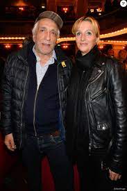 Gerard darmon femme 2021 / gerard darmon femme actuelle : Gerard Darmon Et Sa Femme Christine Generale De La Piece L Heureux Elu Une Comedie De Eric Assous Au Theatre De La Madeleine A Paris Le 24 Octobre 2016 C Co Purepeople