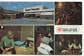 Town House Motor Inn Fargo North Dakota Then The 70s Hotel Motel Hotel Motel Room