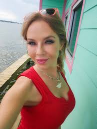 Just in case you were wondering we rescheduled the Labor Day weekend Texas  Music Jam with Don Vickers and @chipoliphant to September 12th at  @barge__295 in The Yard! Who's coming out to