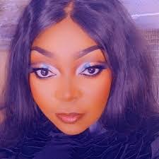 Vonda Hodge's Instagram, Twitter & Facebook