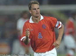 Franciscus de boer is a dutch football manager who is the current head coach of the netherlands national team. Frank De Boer Set To Land Holland Job To Become Ronald Koeman S Successor Aktuelle Boulevard Nachrichten Und Fotogalerien Zu Stars Sternchen