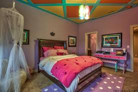 Pin By Salon Dekoru Vash Inter Yer On Vashi Riznobarvni Mriyi Creative Bedroom Ceiling Design Bedroom Beautiful Home Designs