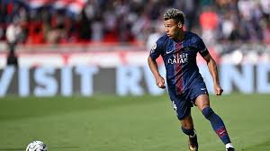 Torres scores twice on debut to rescue PSG draw against Rennes