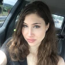 Katie Shope's Instagram, Twitter & Facebook