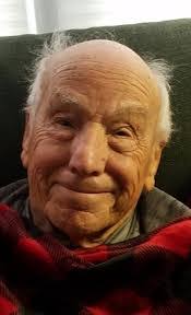 Ashlee Boyle's Instagram, Twitter & Facebook