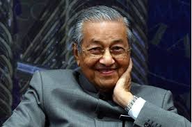 Event calendar check out what's happening. Tun Dr Mahathir Listed In Fortune S Top 50 Greatest Leaders In The World List News Rojak Daily