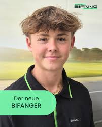 Herzliche Gratulation zum Lehrabschluss Dan! Dan Schaller hat diesen Sommer  erfolgreich seine Lehre als Automobil-Mechatroniker EFZ bei uns  abgeschlossen. Wir wünschen ihm alles gute für seine Zukunft!