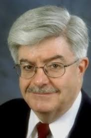 The Intelligence Community's Politicization: Dueling to Discredit