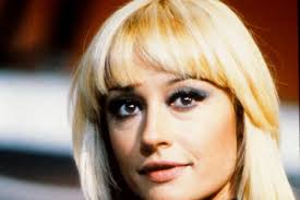 Raffaella maria roberta pelloni (born 18 june 1943), better known as raffaella carrà (italian: Raffaella Carra Vita Privata Eta Carriera Instagram Marito Figli E Curiosita Sulla Piu Amata Dagli Italiani