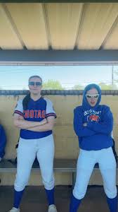 GAME DAY! @emmaa jeann 💗