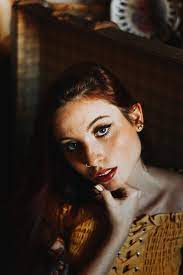 Giovanna Genesini | Portrait | Behance