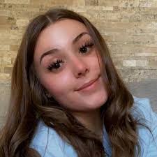 Haley Lanigan's Instagram, Twitter & Facebook