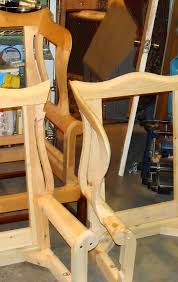 Build it from the floor up, so assemble the base seat, then the large back frame, and then the wings. Wing Back Chair Show And Tell